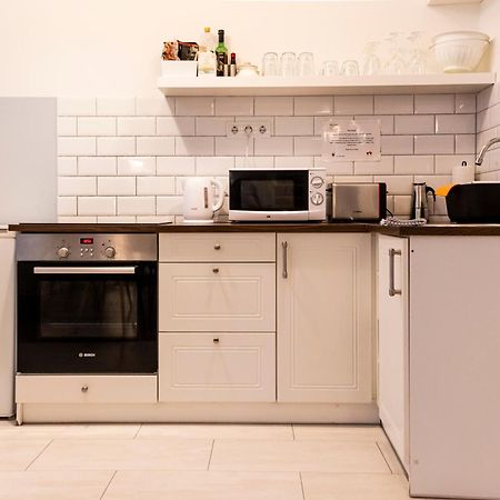 Klau33 Apartment In Party District Budapest Bagian luar foto