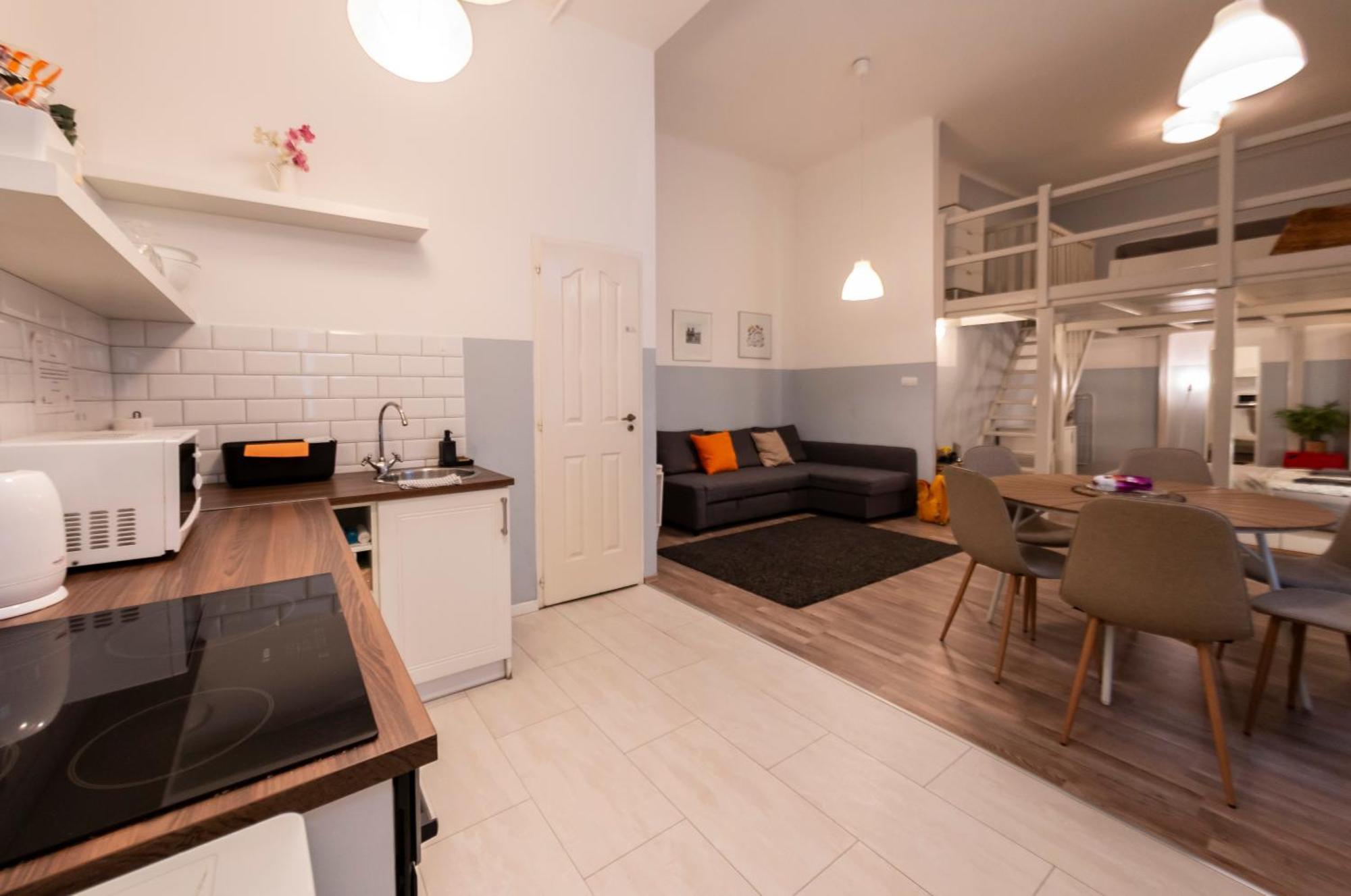 Klau33 Apartment In Party District Budapest Bagian luar foto